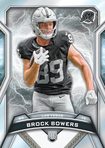 2024 Topps Resurgence Football Mega Box