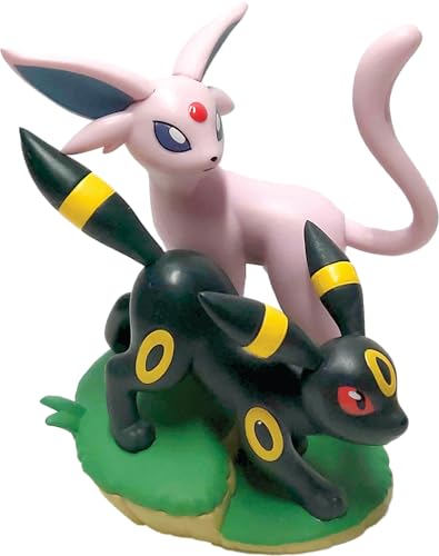 Pokémon TCG: Scarlet & Violet—Prismatic Evolutions Premium Figure Collection